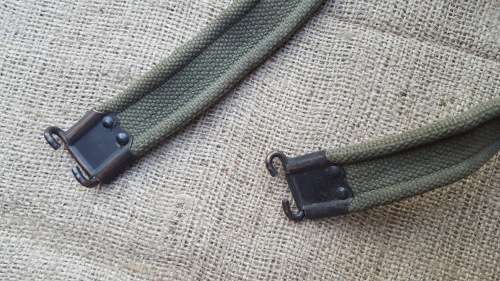 SADF era issued & used (R1 or FN FAL?) weapon belt with steel fittings (not brass as per .303 sling)