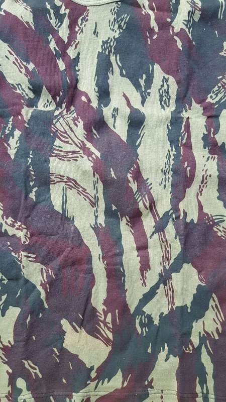 mint SADF era SA SF Recce "copy camo" Porra vertical lizard camo patt medium size tee-shirt - scarce