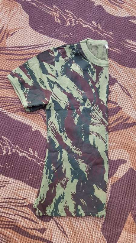 mint SADF era SA SF Recce "copy camo" Porra vertical lizard camo patt medium size tee-shirt - scarce