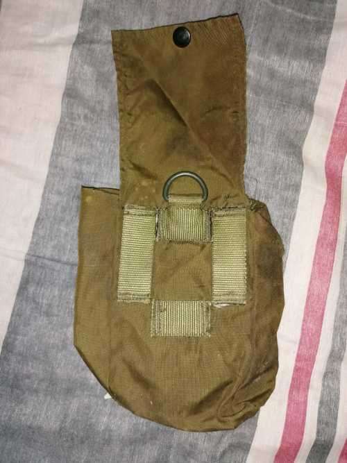 unknown use (signals equipment?) Niemoller olive green type nylon (SA SF Recce origin) belt pouch