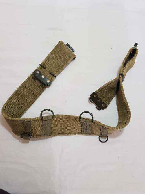 Rhodesian made and issued Patt 69 web-belt (not a SADF patt 64 modd'ed belt) - near mint unused cond
