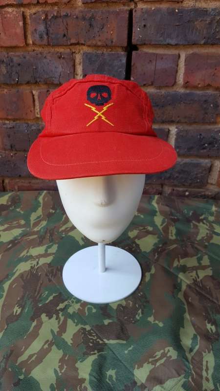original 61 Mech Bn Grp red unit cap used and named good condition no damage/ bright colours adjusts