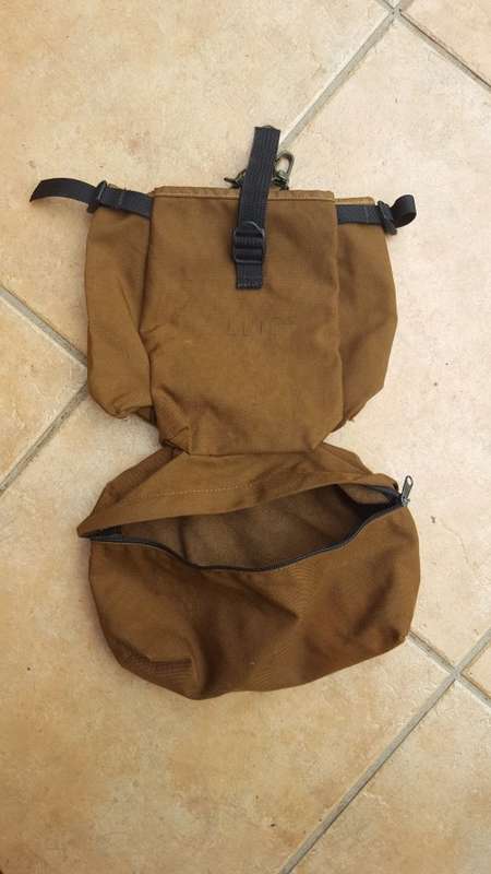 loose nutria early Patt 83 type 1 SWATF battle-jacket clip on/off rear pouch assembly zip intact