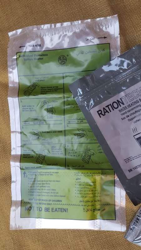 SHTF - RSA type RATPACK ration heating kit solid fuel and chemical flameless heater - stove incl.
