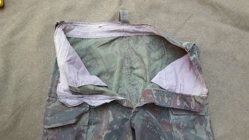 Recce original 1st patt camo trousers in waist size 32 inches (small) - used condition not too faded