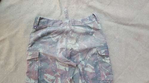 Recce original 1st patt camo trousers in waist size 32 inches (small) - used condition not too faded