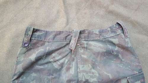 Recce original 1st patt camo trousers in waist size 32 inches (small) - used condition not too faded