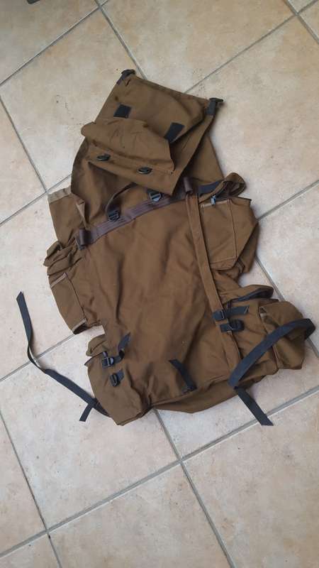 rare SWATF issue bushwar era "sec cmdrs" nutria patt 83 type spes backpack mint condition/ no damage