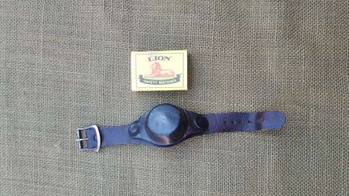 Israeli origins leather watch strap cover with compass included - small size - original bushwar era