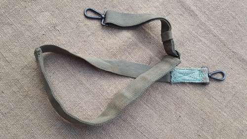 SWA/ Angola era used & issued SADF olive green patt 70/73 type cotton canvas MAG 58 LMG weapon sling