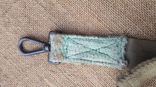 SWA/ Angola era used & issued SADF olive green patt 70/73 type cotton canvas MAG 58 LMG weapon sling