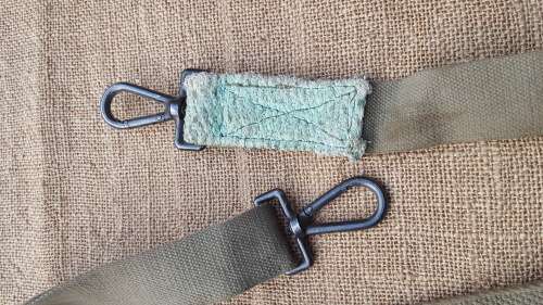 SWA/ Angola era used & issued SADF olive green patt 70/73 type cotton canvas MAG 58 LMG weapon sling