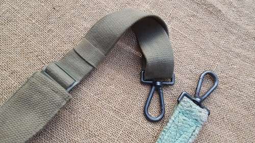 SWA/ Angola era used & issued SADF olive green patt 70/73 type cotton canvas MAG 58 LMG weapon sling