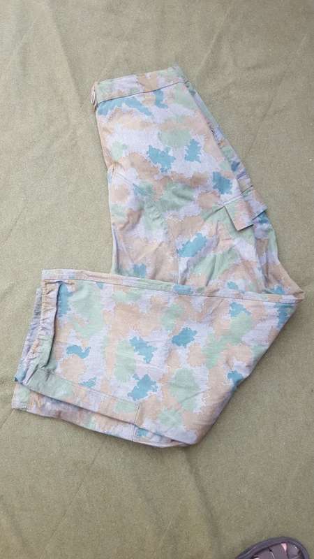 large size EG "Blumentarn" camo trousers (cold war) very good condition waist size 38 inch also used