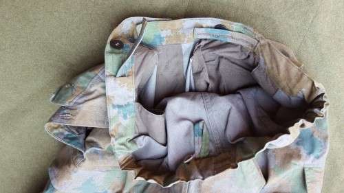 large size EG "Blumentarn" camo trousers (cold war) very good condition waist size 38 inch also used