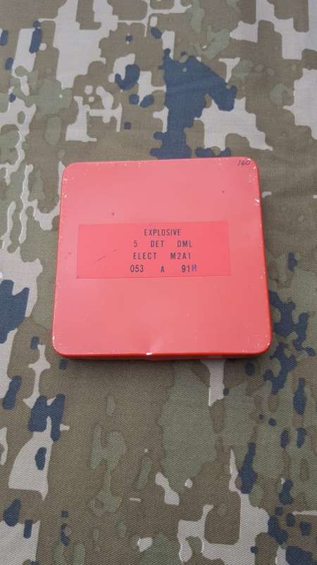 small flat square SADF type red ammo "dems" tin for dets - very good condition with inner padding