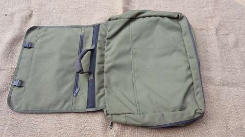 modern SANDF style issue Officer's brief-case in Pathfinder olive green nylon - lightly used intact