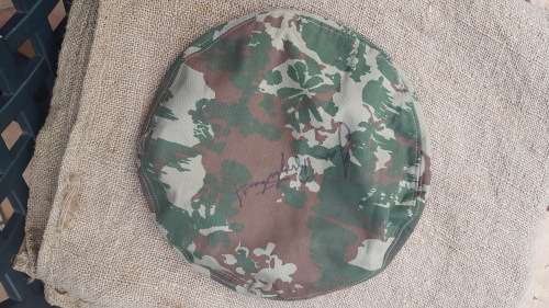 a signed 32 Bn camo beret signed by Col Jan Breytenbach founding Officer Commanding - size 60 & new