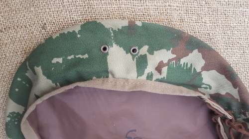 a signed 32 Bn camo beret signed by Col Jan Breytenbach founding Officer Commanding - size 60 & new