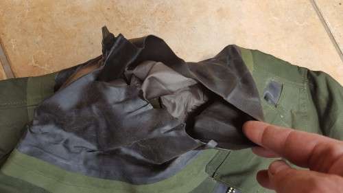 scarce & rarely seen original SADF era SAAF pilots & aircrew olive green drysuit rubber cuffs good
