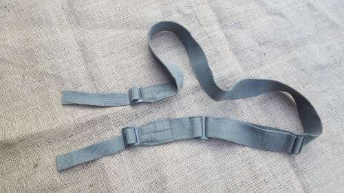 thin type patt 70/73 olive green canvas SADF era R4/ R5 weapon sling - unused mint and new condition