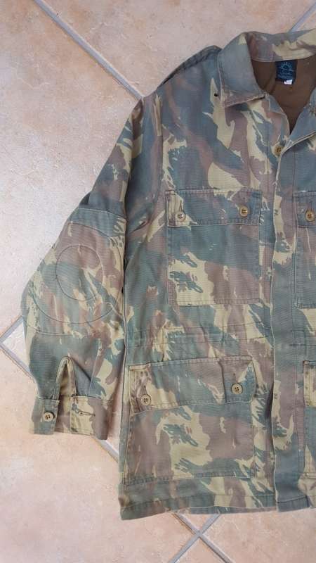 ex homelands pre-1994 TDF Transkei camo bush-jacket size medium - small hole on collar and below
