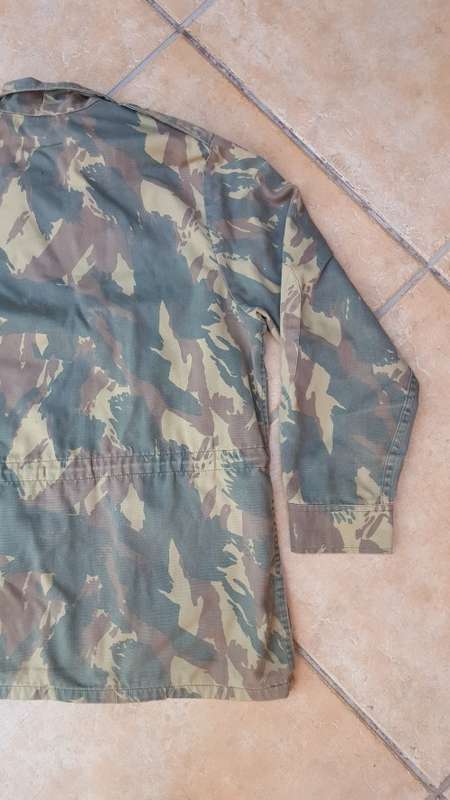 ex homelands pre-1994 TDF Transkei camo bush-jacket size medium - small hole on collar and below