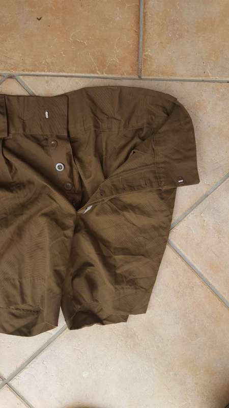 scarce and rarely seen new unused (unworn) SADF era nutria field-dress shorts - NOT cadet shorts