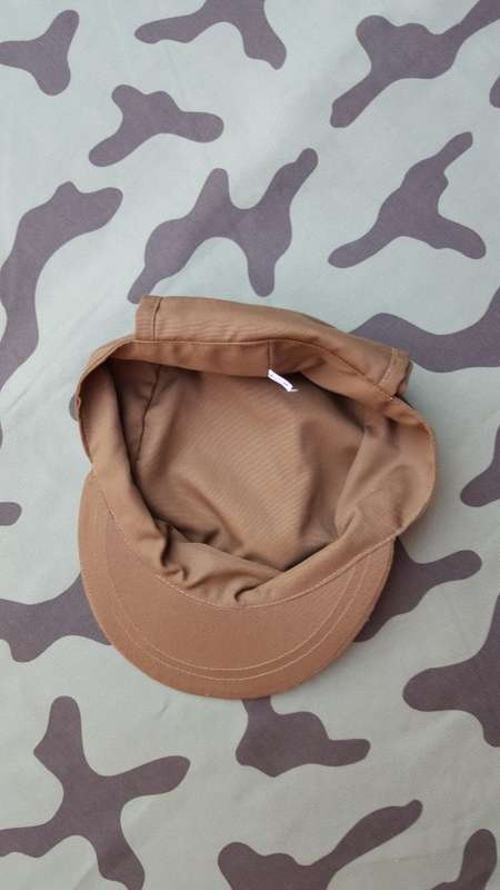 pvt purchase SADF era original nutria basic flap-cap in size medium fits 57/5 new & unused condition