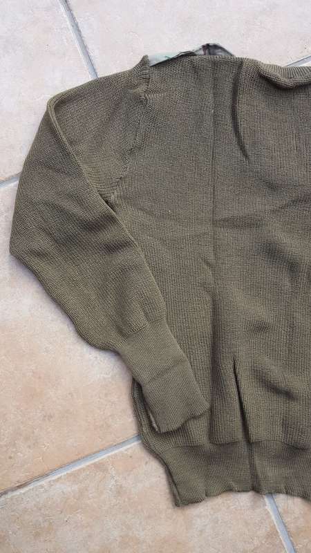 pre-94 Unused & Mint size XL (117cm) SAP era issue 80% wool jersey camo accents sealed - dated `91