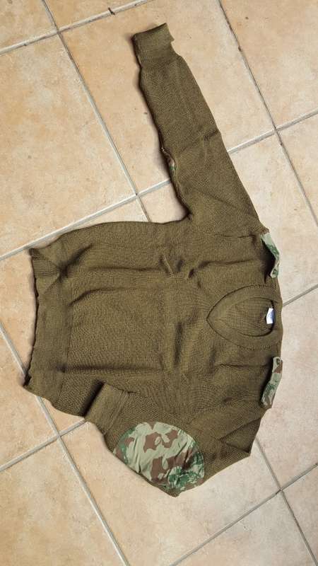 pre-1994 New & Unused & Mint size X-large (117cm) SAP era issue 80% wool jersey with camo accents