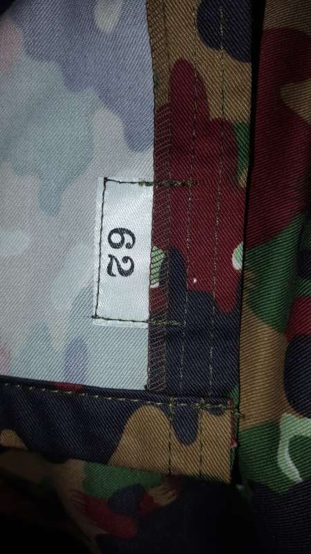 lovley XL mint & unworn Swiss mil surplus Taz 57 (dd 1990) '83 type with more brown - l/s jacket top