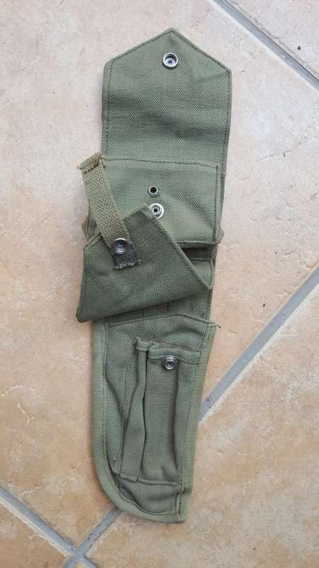 scarce excellent condition (unused?) Rhodesian era patt 69 canvas side-arm holster (BSAP?) no damage