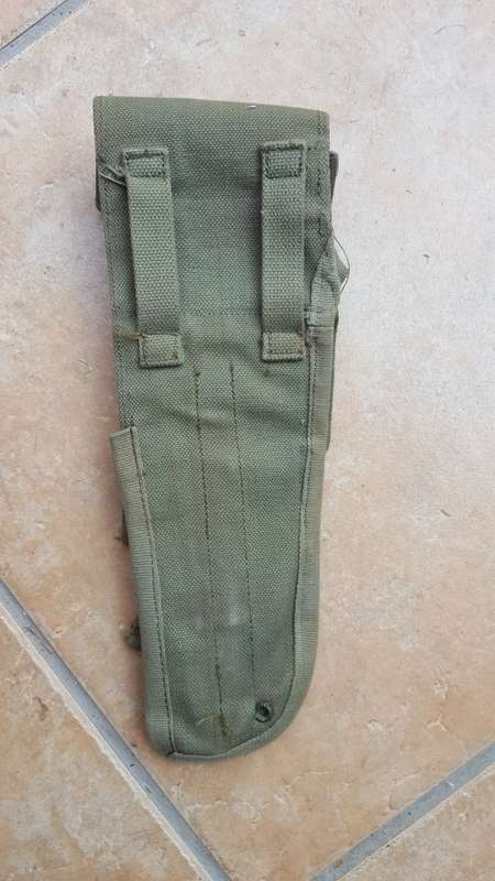 scarce excellent condition (unused?) Rhodesian era patt 69 canvas side-arm holster (BSAP?) no damage