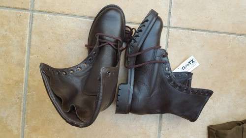 new unused SADF/ SANDF type "jumpers" boots size 11 (UK) full grain leather combat boots (full welt)