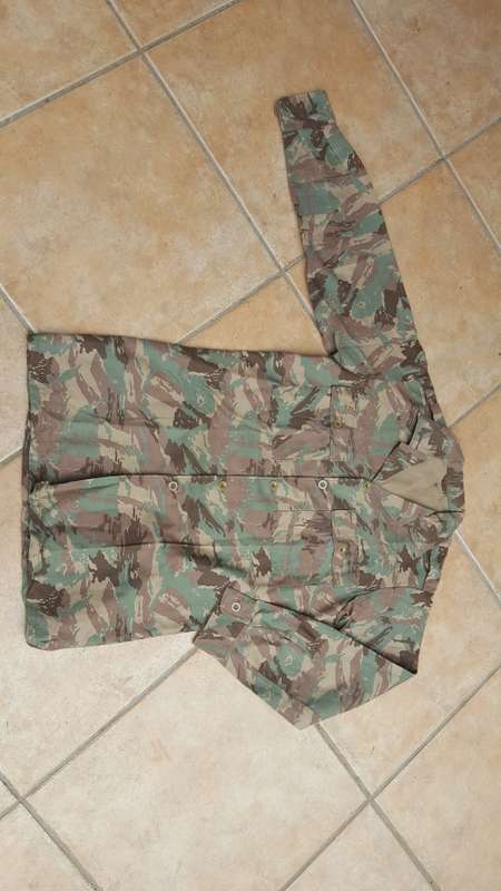 original period SWA/ Angola bushwar era SADF issue 32 Bn winter camo l/s shirt (named) no damage