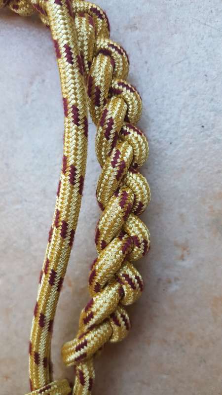 scarce SAMS medical service aide-de-camp/ aguillette arm cord for officers - unused as new condition