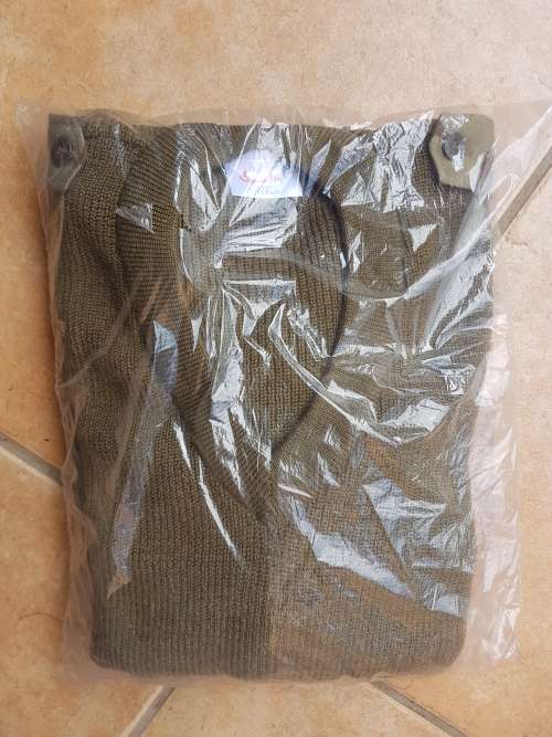 pre-94 Unused & Mint size XL (117cm) SAP era issue 80% wool jersey camo accents sealed - dated `91