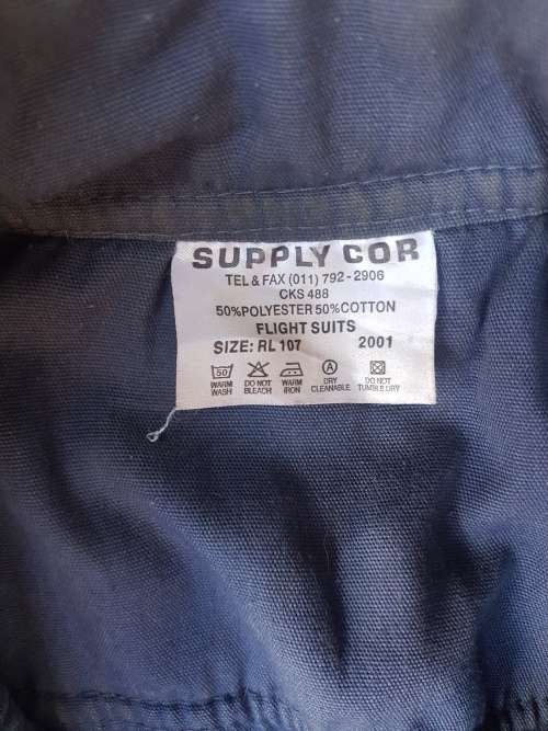 good used condition Medium (size 107cm) navy blue s/sleeve one-piece flight suit no holes