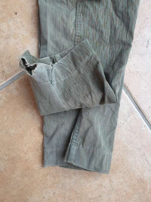 very rare org Moz tailored EG falling rain camo pair of trousers as used by FRELMO/FPLM size 34/36