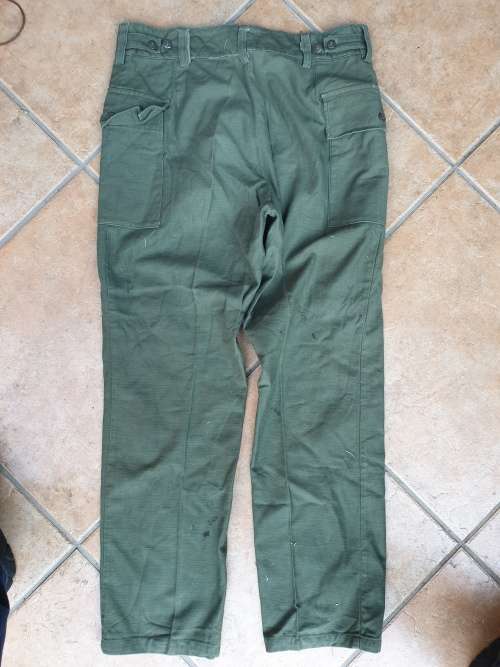 original OP SAVANNAH greens pair of trousers (SADF Angola) in very good condtion - some small stains