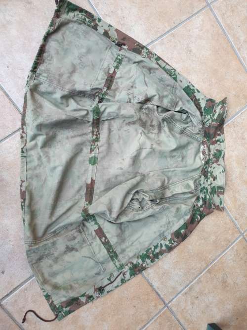 Original SAP bushwar era 1st patt bush-jacket size large (measures 60cm) no damage (no liner) no sta
