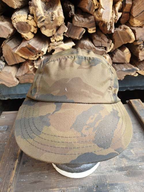 orginal period CDF Ciskei ex homelands 5 panel camo cap in VERY good used condition 1 size fits most