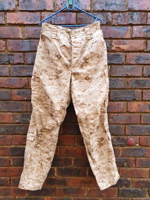 original pr USMC MARPAT (defender fabric/Crye contract) desert camo combat trousers waist sz 36 inch