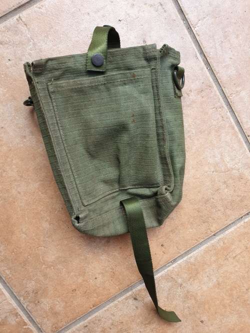 original bushwar period/era Recce SA SF used green ripstop canvas pattern 80 radio bag/ pouch