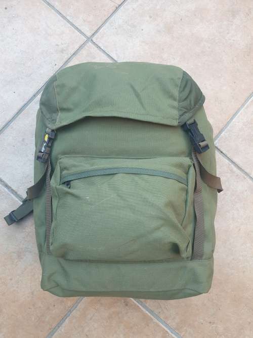 original & VERY scarce (rare) SA Army Para Pathfnder Platoon issued olive green small assault/ pack