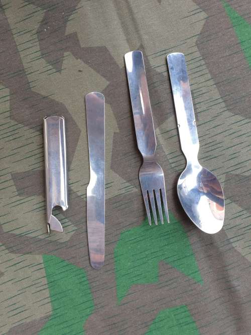 mint & unused condition UDF/early SADF era 4 p cutlery set/pikstel simliar to the German Bundeswher
