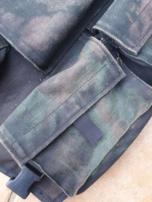 rare original factory-made over-the-head type 32 Bn summer patt camo urban assault vest blackened