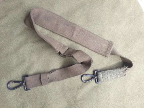 original SADF issue SWA/Angola bushwar era canvas LMG weapon sling for MAG58 in great used condition
