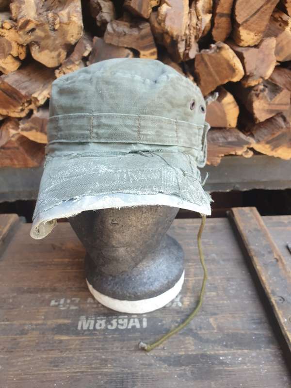 well used SADF era original Recce (SA SF) issue HBT `training greens` flap-cap see pics for conditio